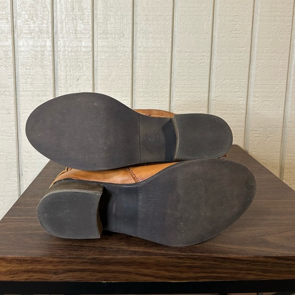 Steve Madden Nerves Leather Boots, size 8.5. - Picture 7 of 9